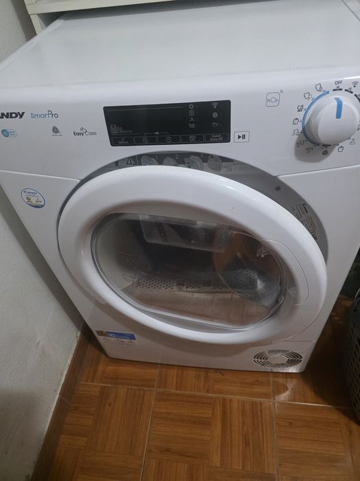Máquina de secar roupa Candy 8kg