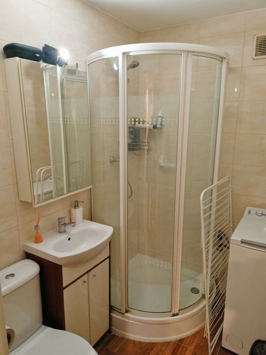 Pokój  od kwietnia  Wesoła 19