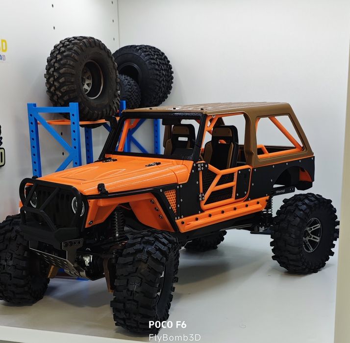 Trx4 roller com carroçaria jeep