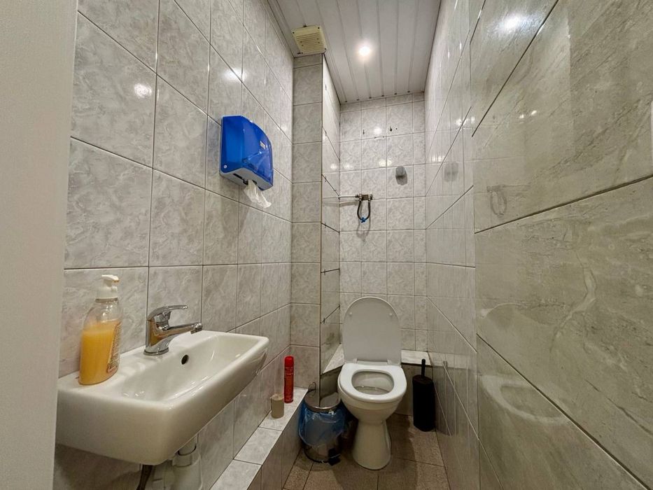 Продам помещение свободного назначения на Победе