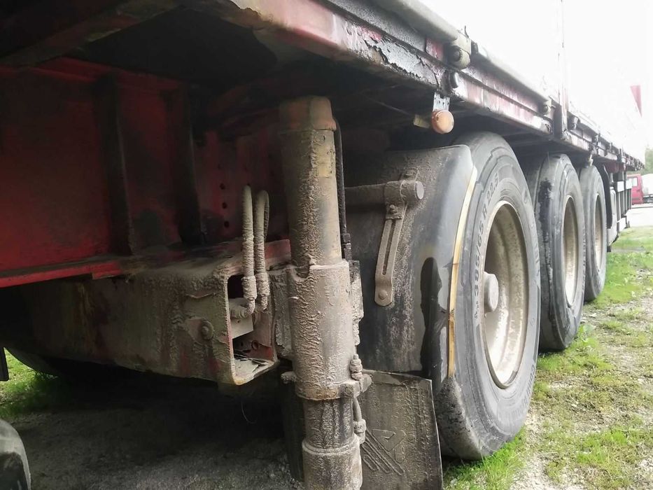 Напівпричіп PANAV з маніпулятором FASSI F235 на 6,5 т. і 8,3 м довжини