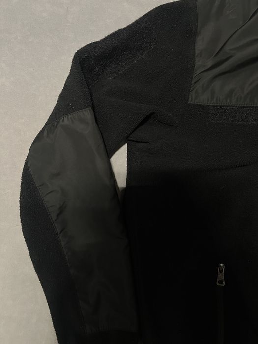 Поліцейська  фліска чорна