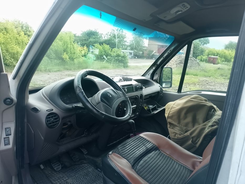 Рено мастер 2  не на ходу