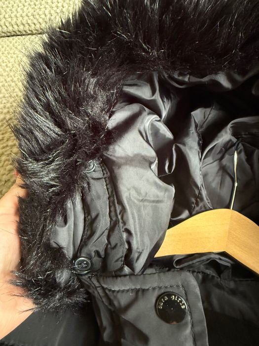 Куртка Zara на 9 років