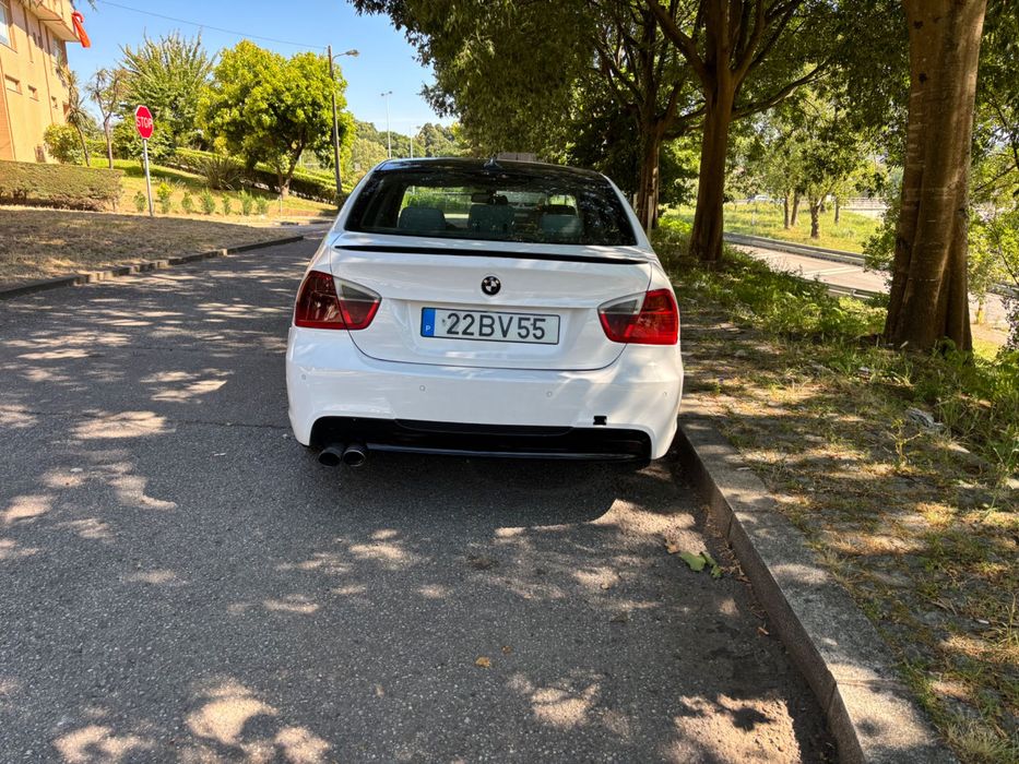 BMW 320 — fotografia 3