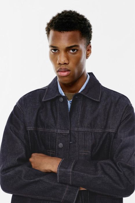 Джинсова куртка-тракер з кишенею pullandbear