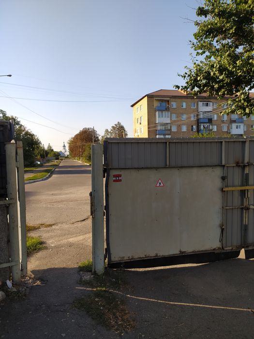 Продам нежитловуКомерційна нерухомість,для переміщеного виробництва,в