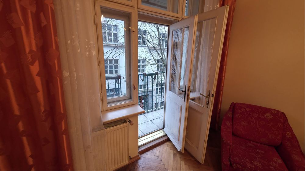 Оренда 2 кімнатної квартири вул. Японська, ціна 19 000 грн