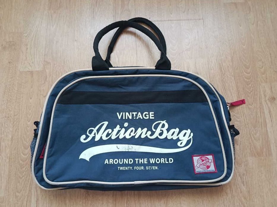 Вінтажна спортивна сумка Action Bag / Ретро сумка-боулінг Y2K