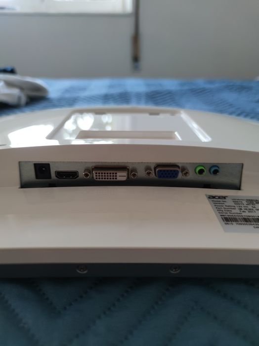 Monitor curvo Acer de 27'
