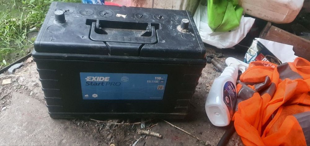Продам акумулятор 110