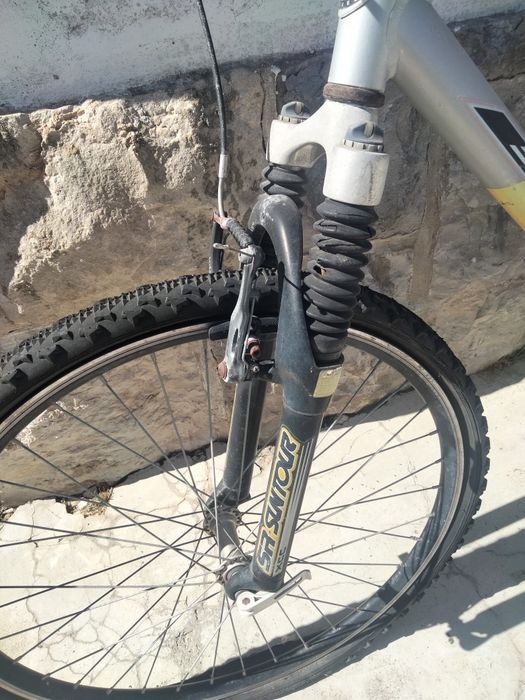 Bicicleta BTT BH Jumper 26