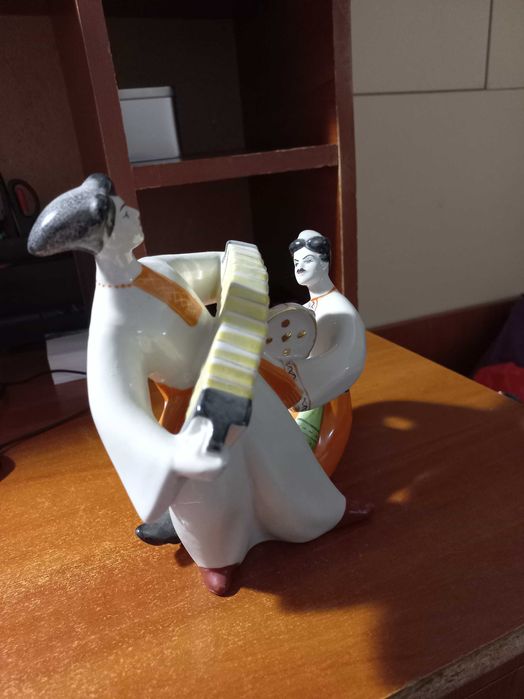 Статуента часів РСР