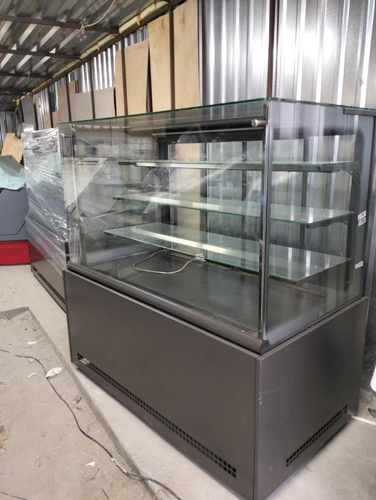 Кондитерська вітрина холодильна куб кондитерская витрина куб Технохоло