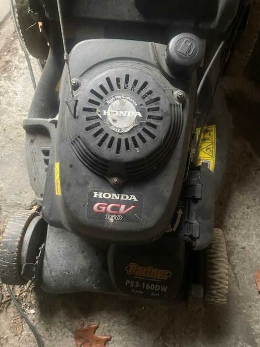 kosiarka Z NAPĘDEM HONDA GCV 160