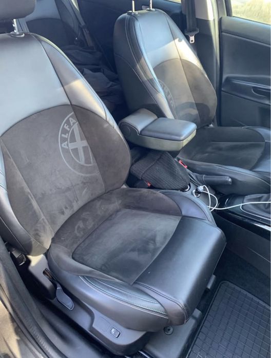 Alfa Romeo Giulietta OC na caly rok 1.4 turbo pakiet QV Line T-jet lpg