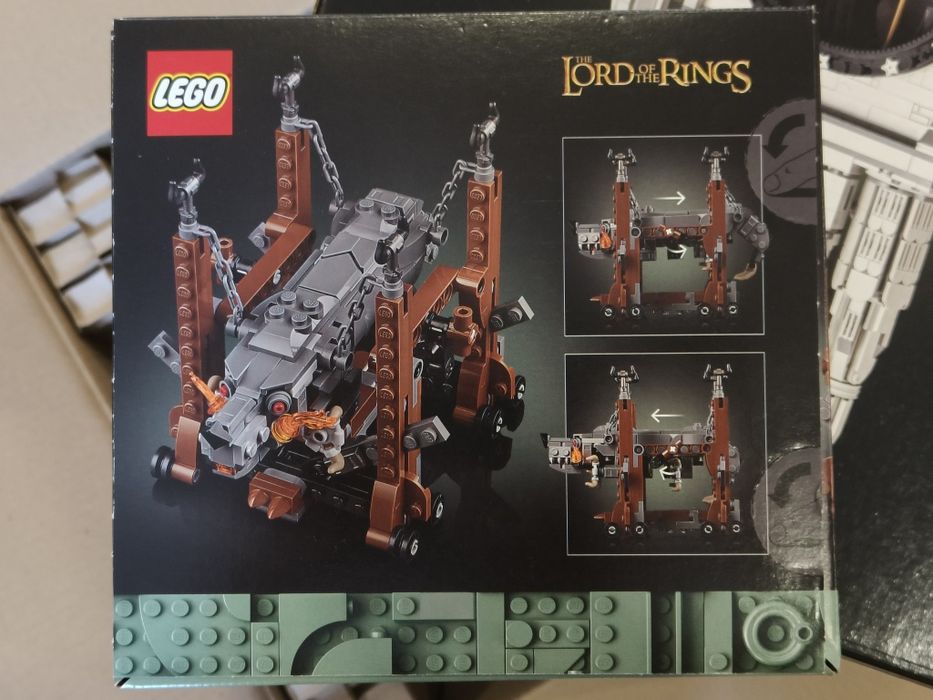 LEGO Minas Tirith + Grond LOTR + Siege tower + Plakat