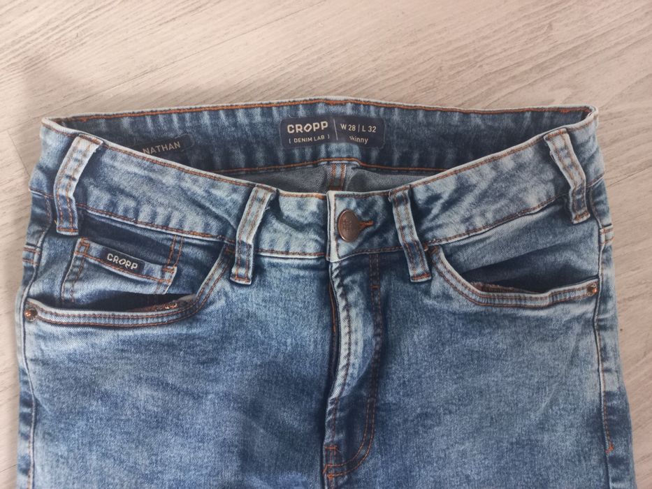Spodnie chłopięce dżinsowe Cropp Nathan skinny W28/L32