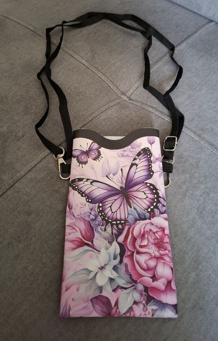 Etui na telefon ,okulary Nowe piekne motyle 17x10