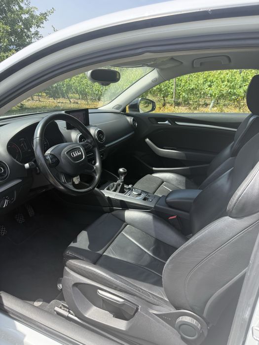 Audi A3 1.6 tdi look rs3