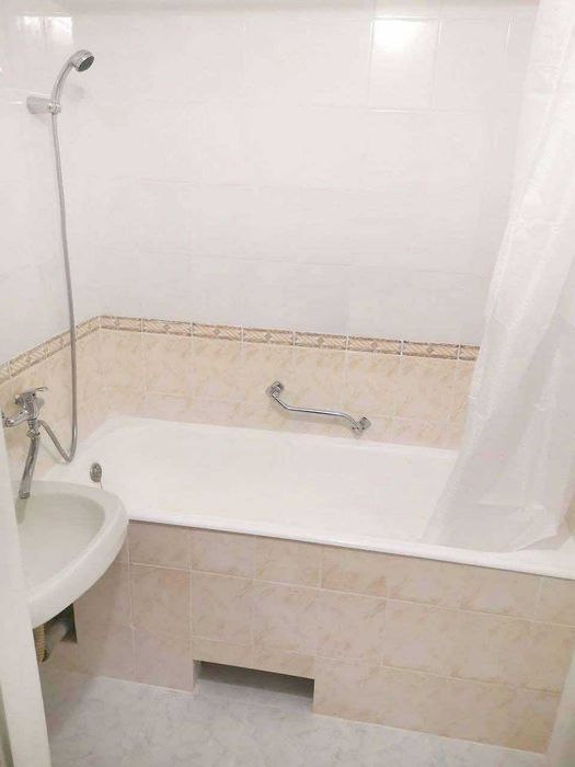 Сдам однокімнатну квартиру біля метро