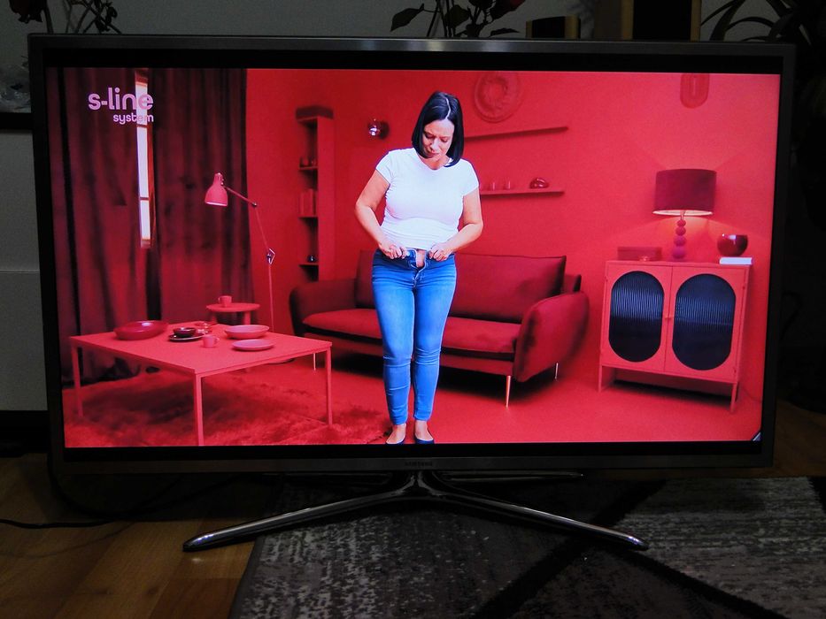 Telewizor Samsung 40 cali Smart Led 4 x HDMI 3 x USB UE40F6270SS