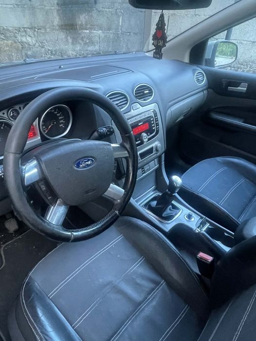 Ford Focus 1.6 TDCI SW Titanium IVA Dedutível