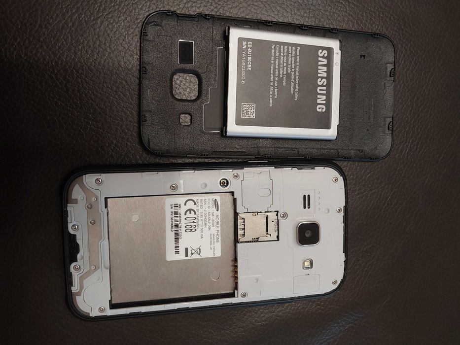 Telefon samsung Galaxy J 1