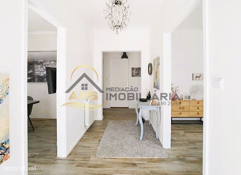 Moradia Independente Com Anexo Transformado Em T1