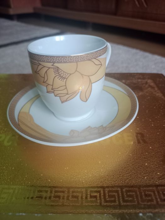 Порцеляновий кавовий набір