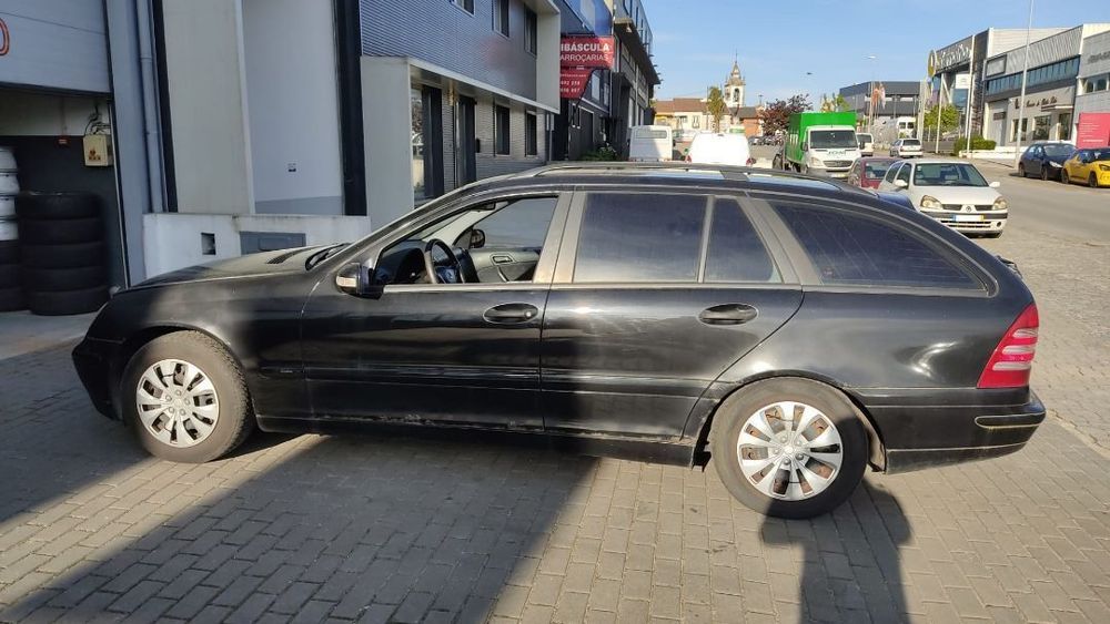 Interior Mercedes S203 w203 C220 CDI 143cv de 2001