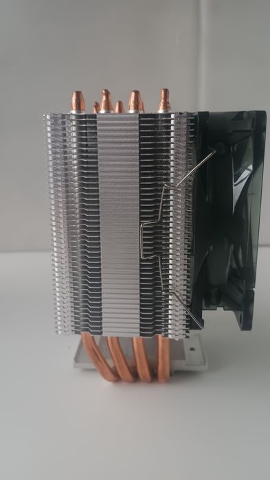 Башня DeepCool на 4 теплотрубки