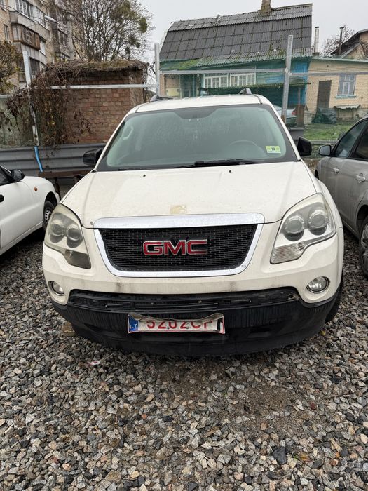 GMC Akadia 2011 потребує заміни двигуна
