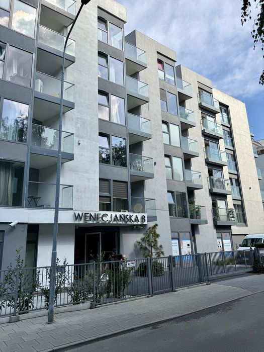 Mieszkanie 49m2 w centrum o wysokim standardzie - 24h ochrona budynku