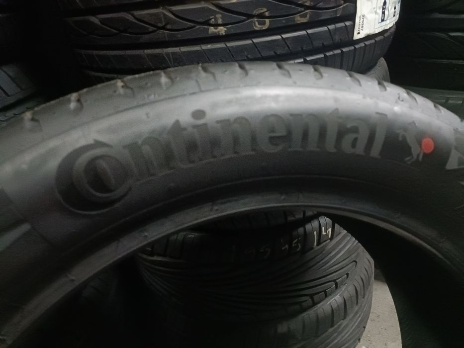 Pneus 195/55/18 Continental