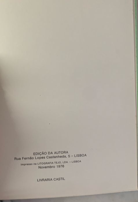 Pretérito Presente - Maria Cecília Correia