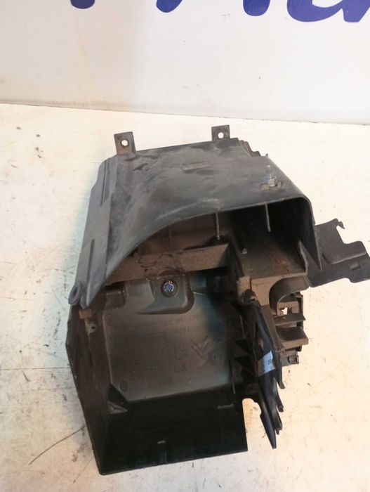 Caixa de Fusíveis / Módulo BSM Peugeot 308 / 307 / Citroën C4 (9653310880)