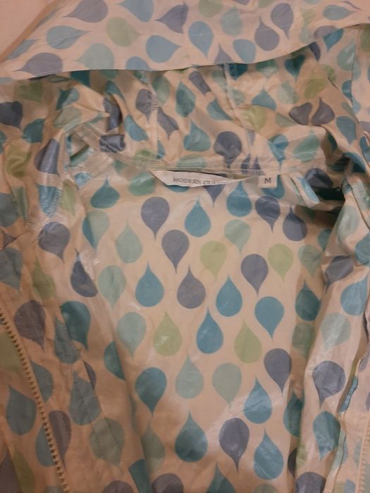 Płaszczyk przeciwdeszczowy, M-ka,