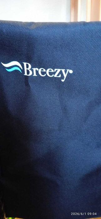 Продам инвалидную коляску Breezy