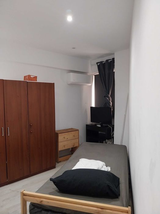Quarto Pontinha Metro Ar Condicionado