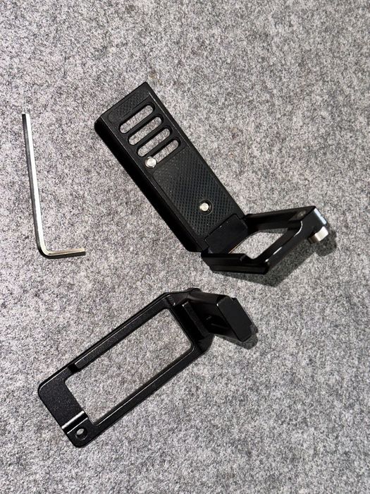 Universal L bracket Rollei