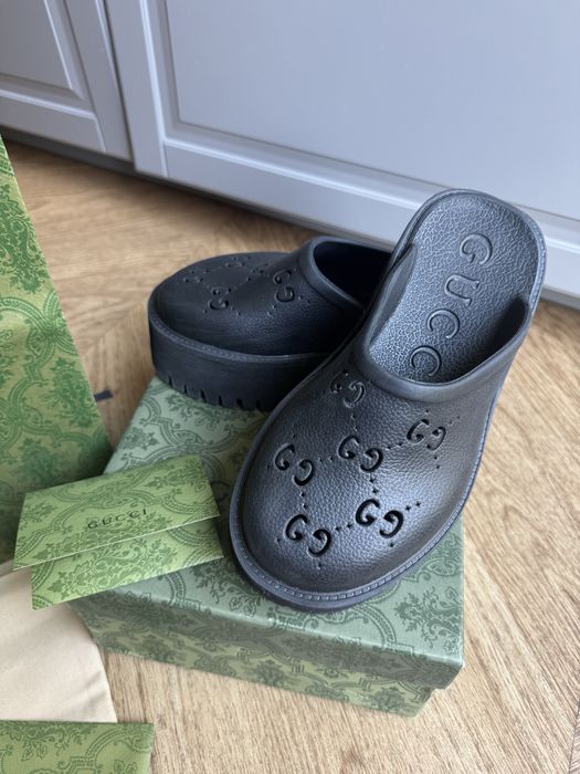 Gucci rubber platform