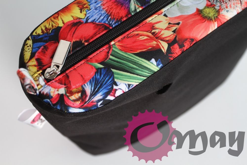 Czarny organizer OBAG MINI +OPASKA kwiaty maki 2 kieszenie wkład OMAY