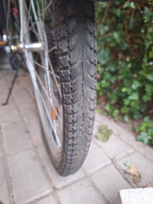 Rower trekkingowy INDIANA Trekker M21 28 calo