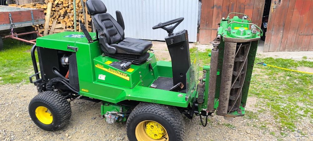 Kosiarka wrzecionowa John Deere Roberine  900
