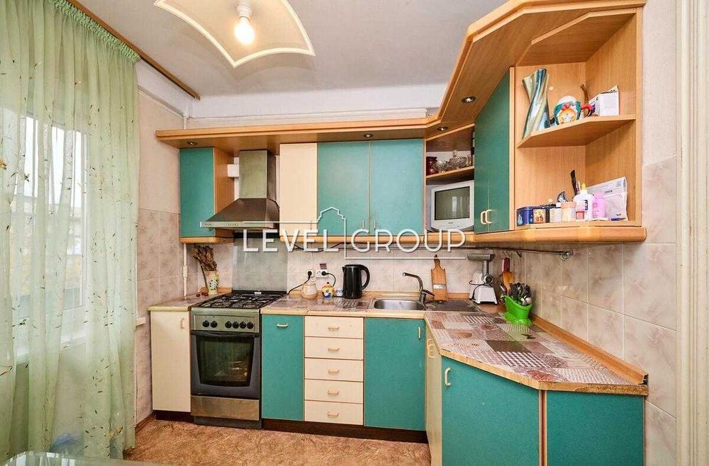 Продаж 3-кімнатна квартира Лісовий масив | Лісова| Чернігівська Юность