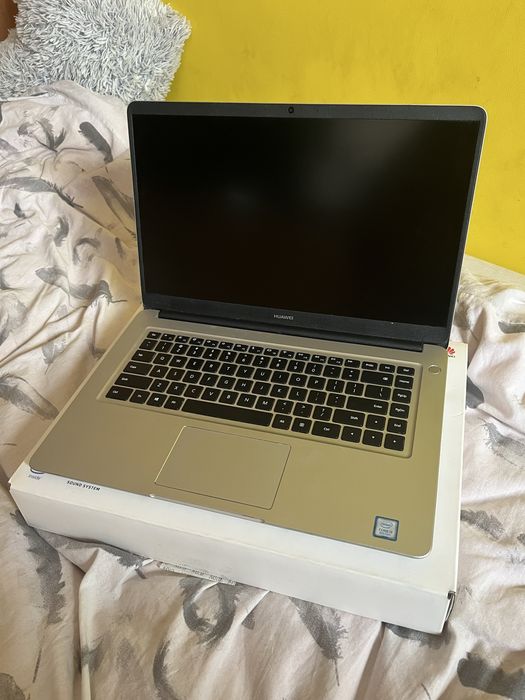 Laptop Huawei Matebook D
