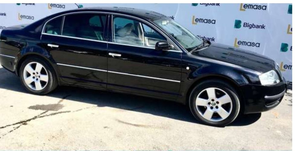 Цена до Нового Года!  Skoda Superb автомат  2,8