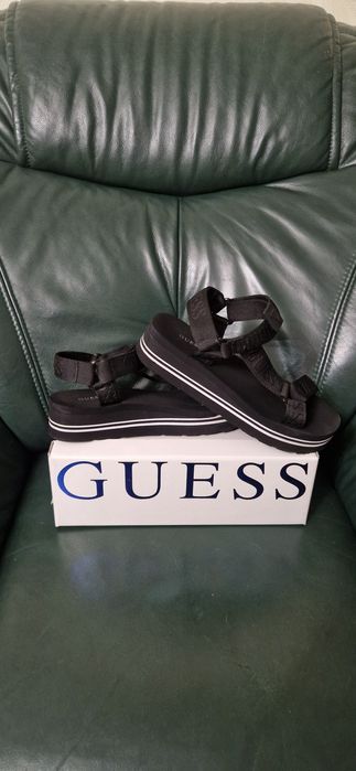 Guess босоніжки 38