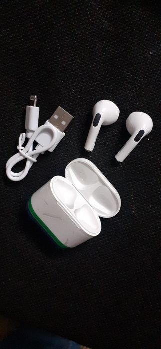 Auriculares sem fios.